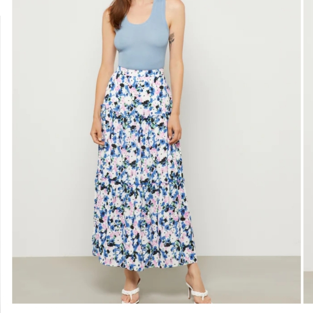 BCBG Watercolor floral skirt size 8
